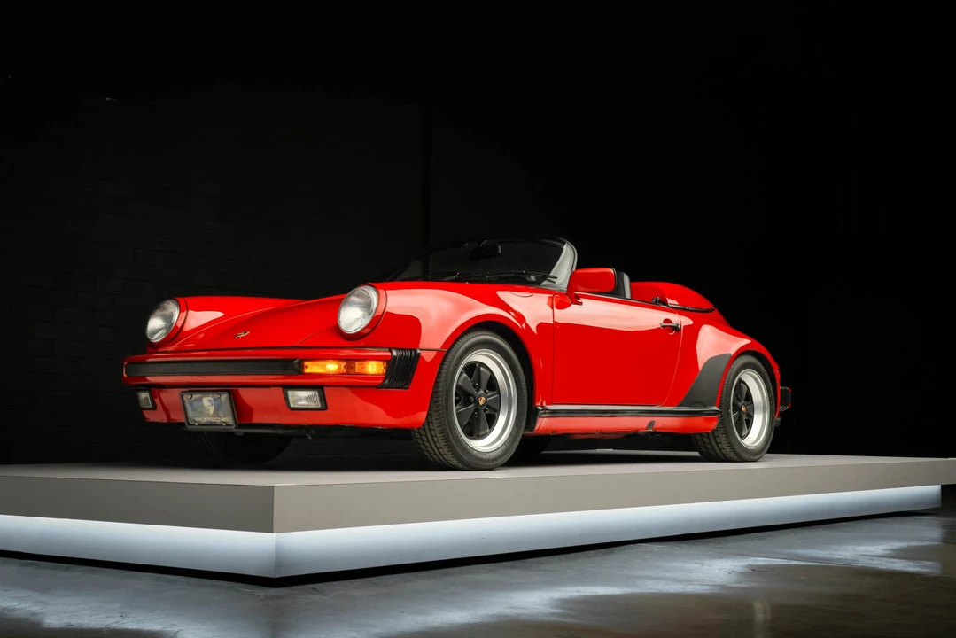 1989 Porsche 911 Carrera 3.2 - Image 17 of 31