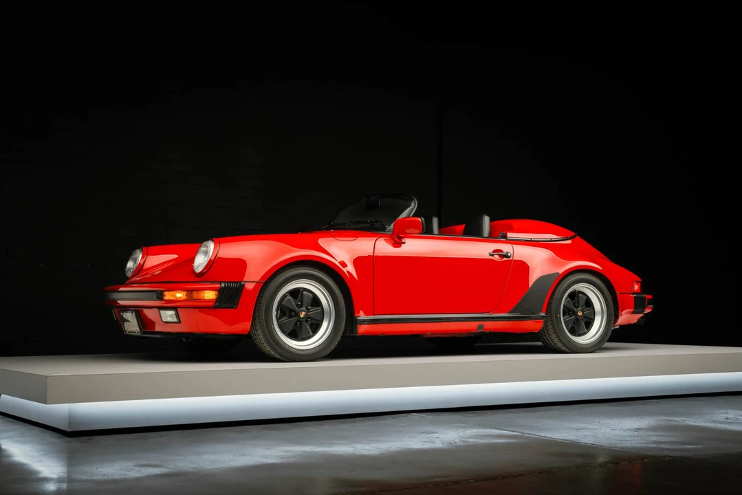 1989 Porsche 911 Carrera 3.2 - Image 16 of 31