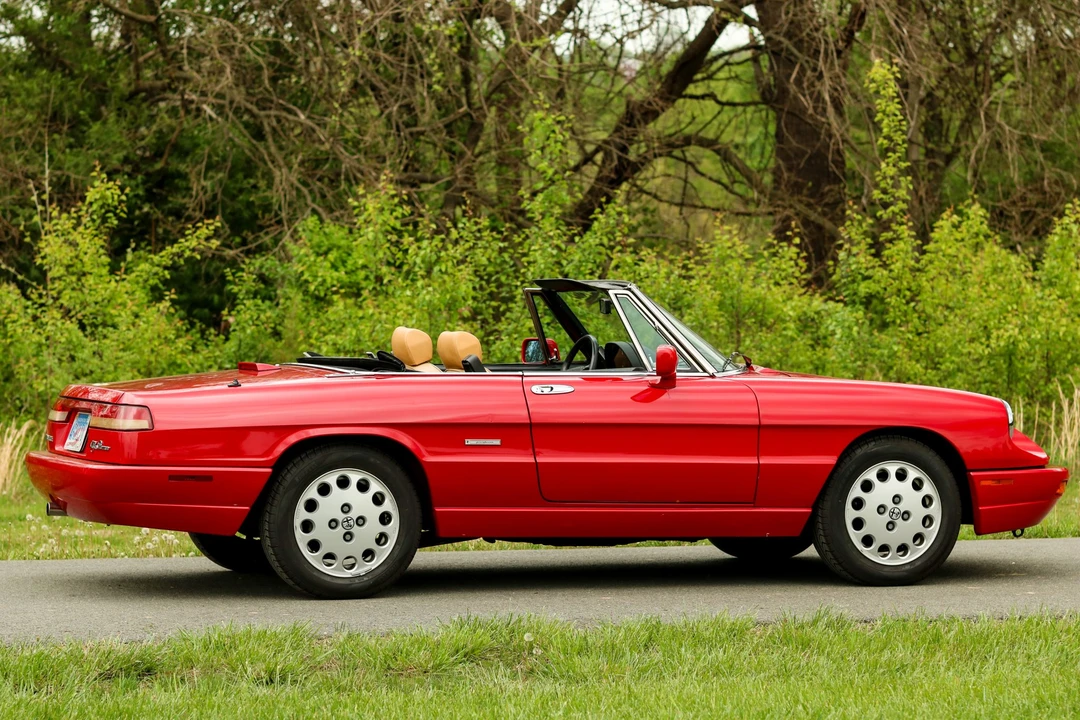 1991 Alfa Romeo Series 4 - Image 17 of 31