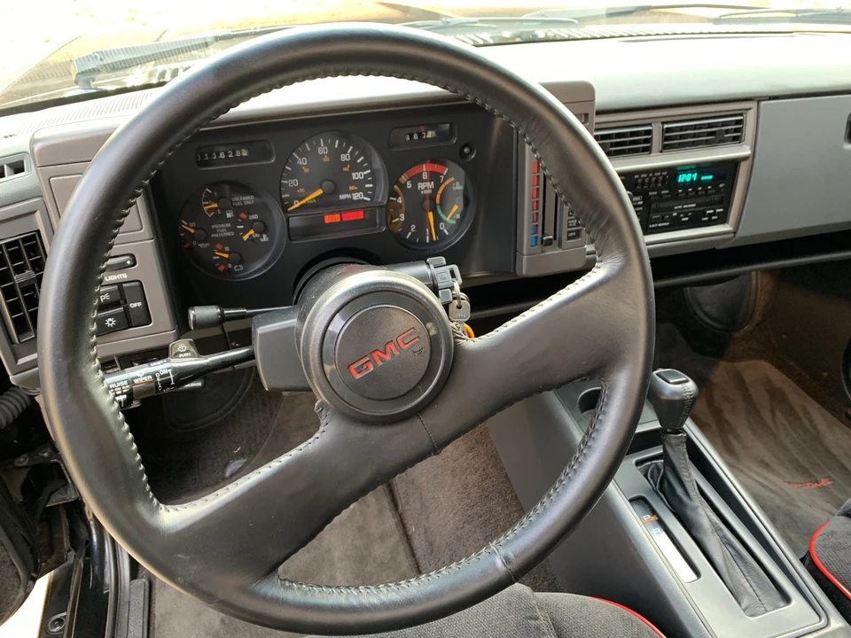 1991 GMC Syclone - Image 22 of 31