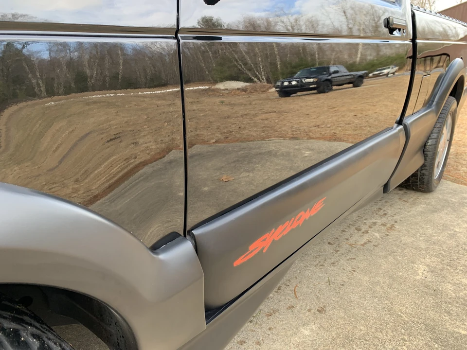 1991 GMC Syclone - Image 16 of 31