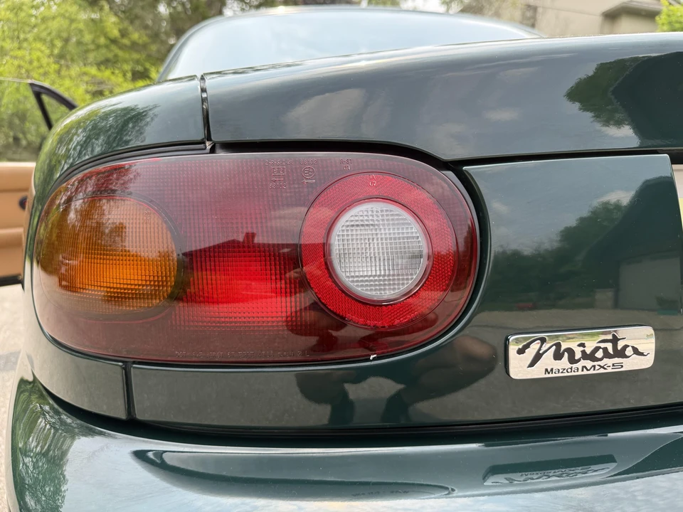1991 Mazda NA MX-5 Miata - Image 29 of 31