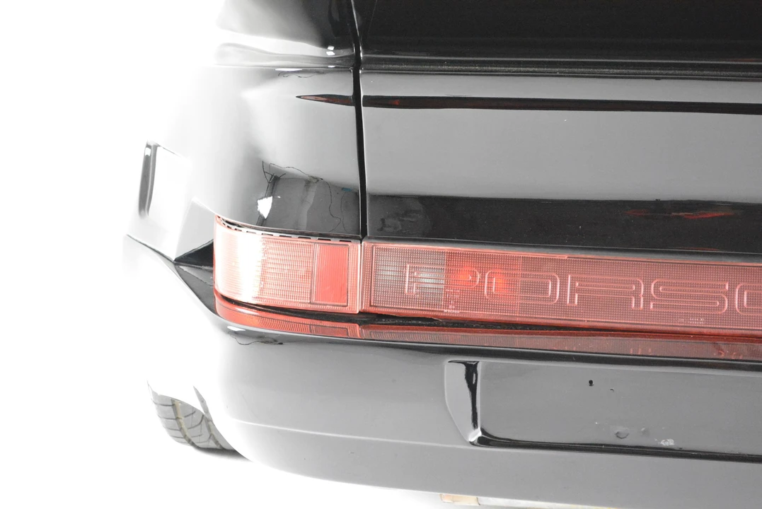 1991 Porsche 964 Carrera 4 - Image 18 of 31
