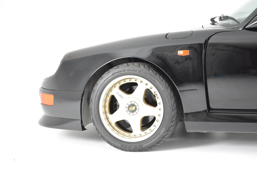1991 Porsche 964 Carrera 4 - Image 12 of 31