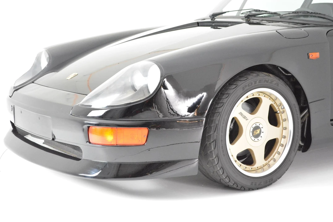 1991 Porsche 964 Carrera 4 - Image 9 of 31