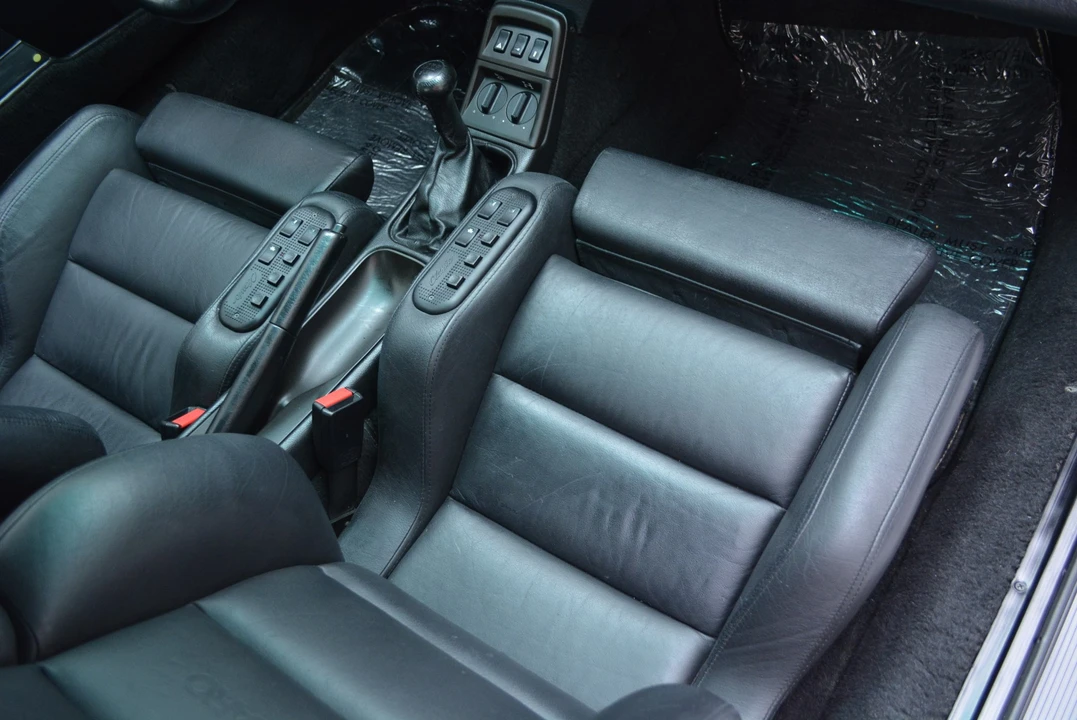 1991 Porsche 964 Carrera 4 - Image 29 of 31