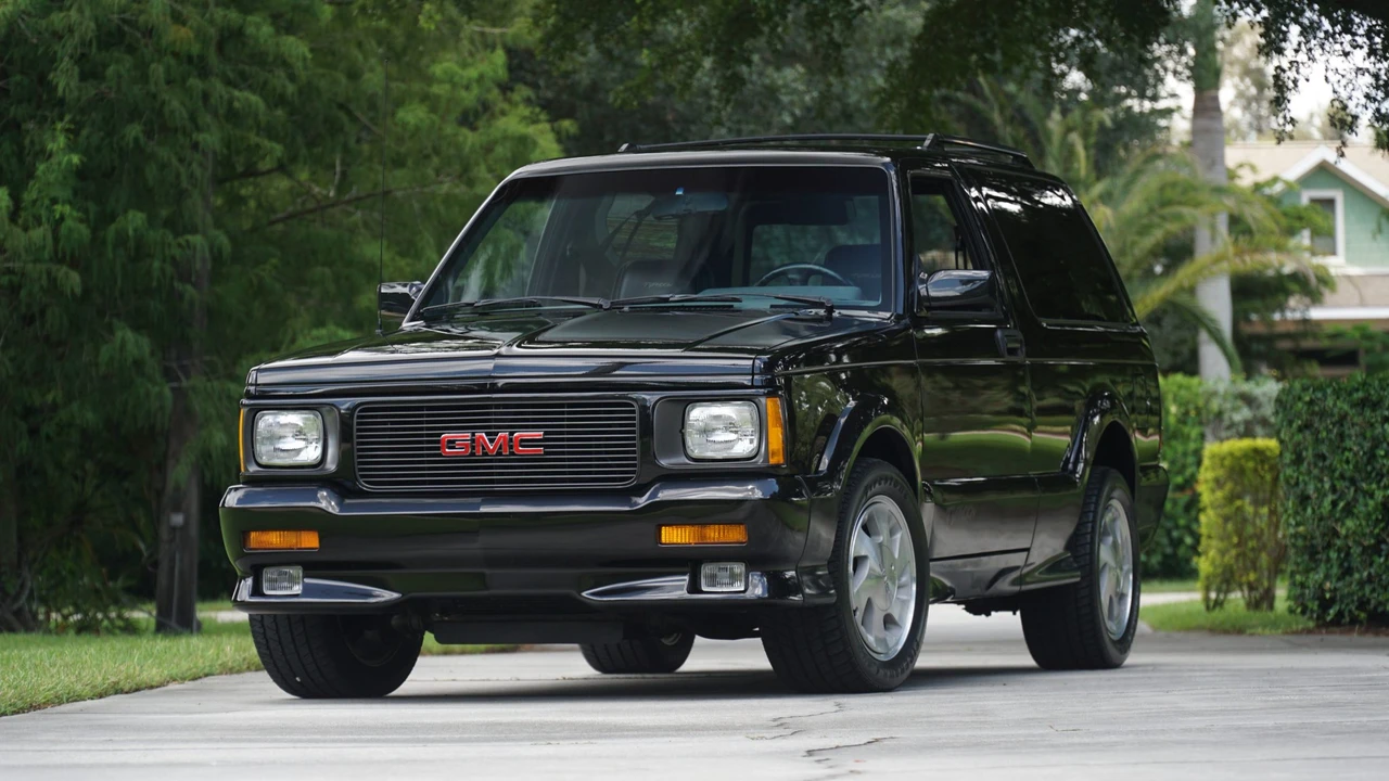 1992 GMC S-15 Jimmy 1st Gen - Image 18 of 31
