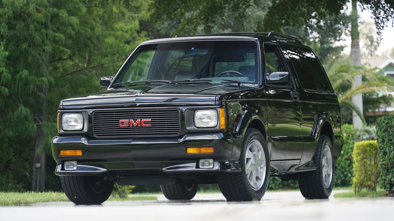 1992 GMC S-15 Jimmy 1st Gen - Image 17 of 31