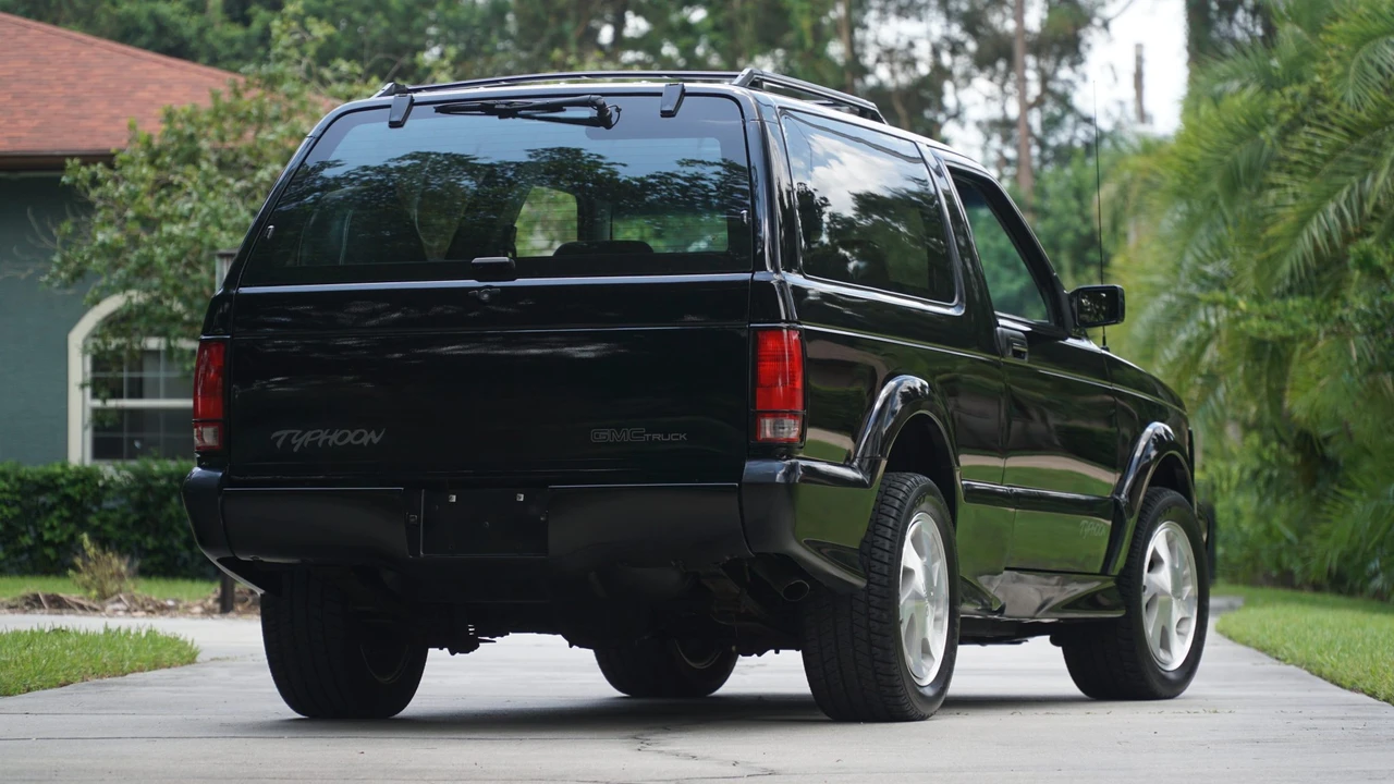 1992 GMC S-15 Jimmy 1st Gen - Image 9 of 31