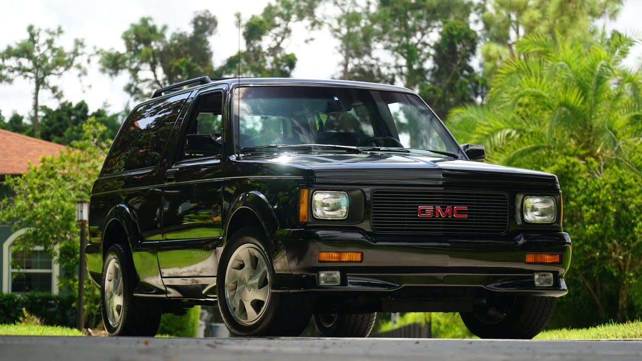 1992 GMC S-15 Jimmy 1st Gen - Image 4 of 31