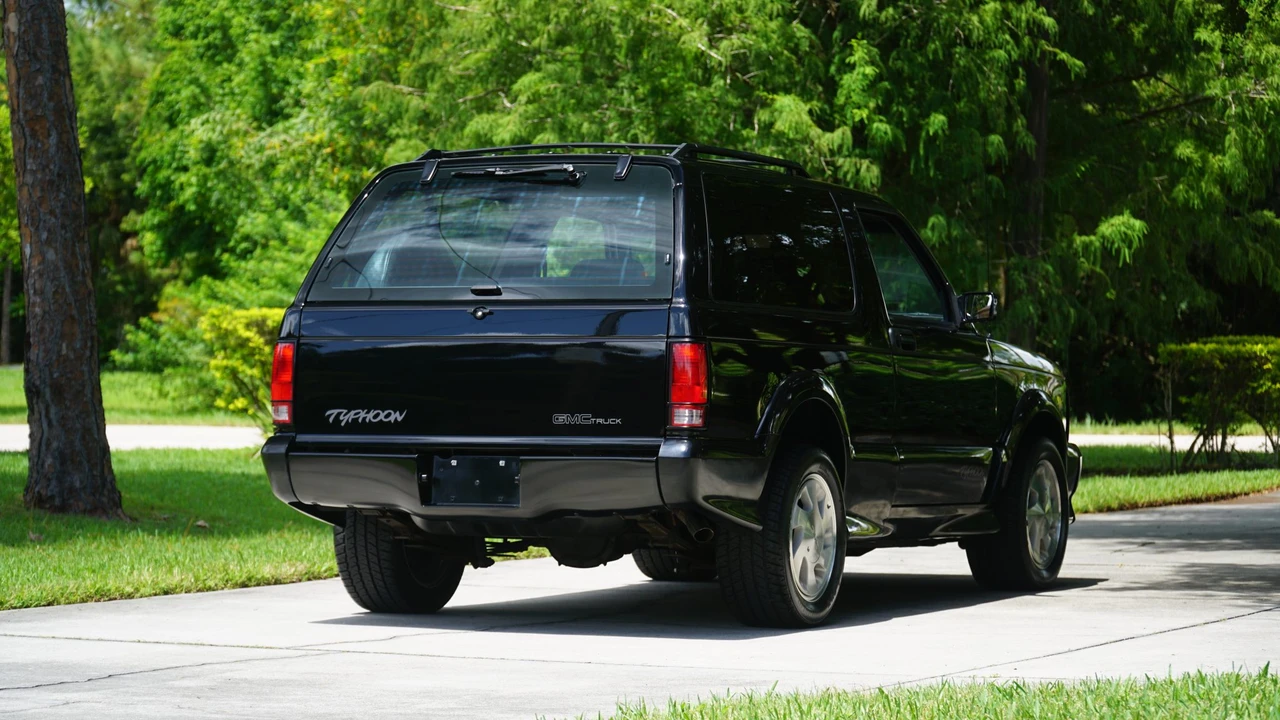 1992 GMC S-15 Jimmy 1st Gen - Image 7 of 31