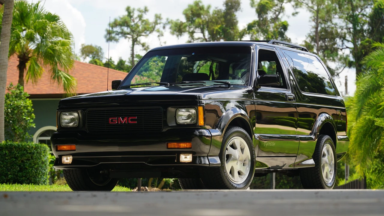 1992 GMC S-15 Jimmy 1st Gen - Image 21 of 31