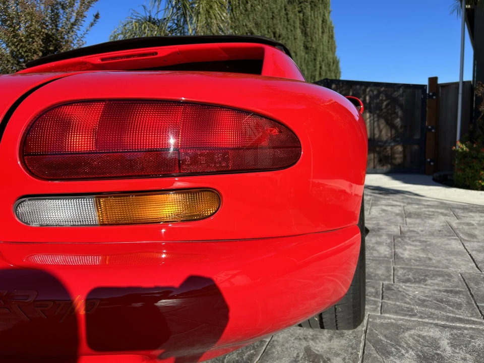 1993 Dodge Viper 1st Gen - Image 28 of 31
