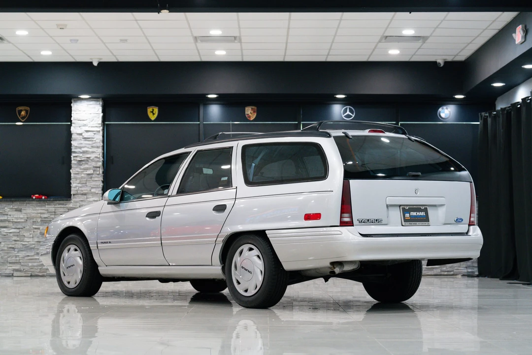 1993 Ford Taurus 2nd Gen - Image 21 of 31