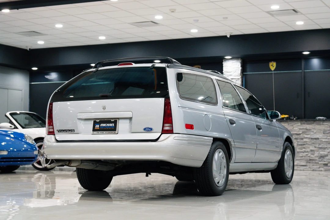 1993 Ford Taurus 2nd Gen - Image 31 of 31