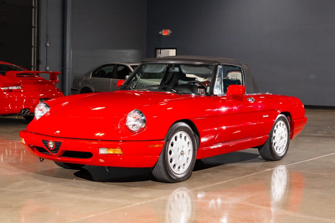 1994 Alfa Romeo Series 4 - Image 2 of 31