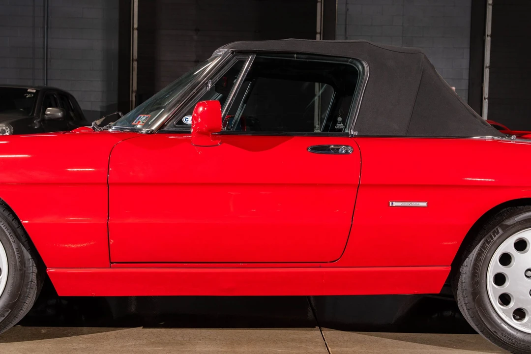 1994 Alfa Romeo Series 4 - Image 24 of 31