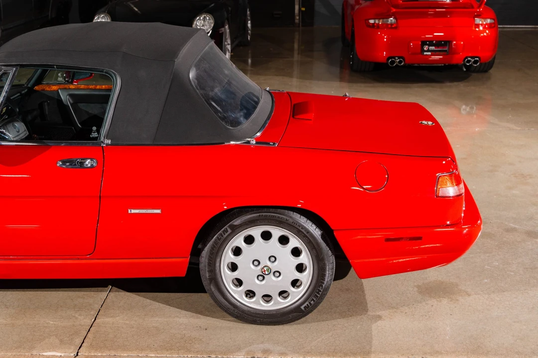 1994 Alfa Romeo Series 4 - Image 28 of 31
