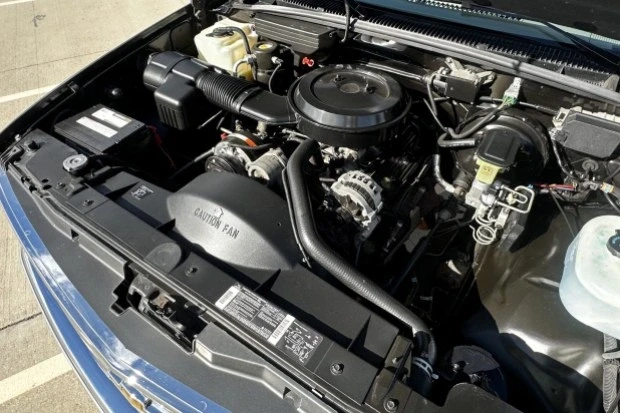 1994 Chevrolet C/K 4th Gen - Image 6 of 7