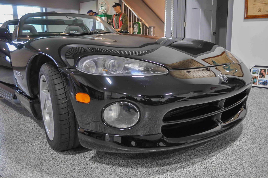 1994 Dodge Viper 1st Gen - Image 17 of 31