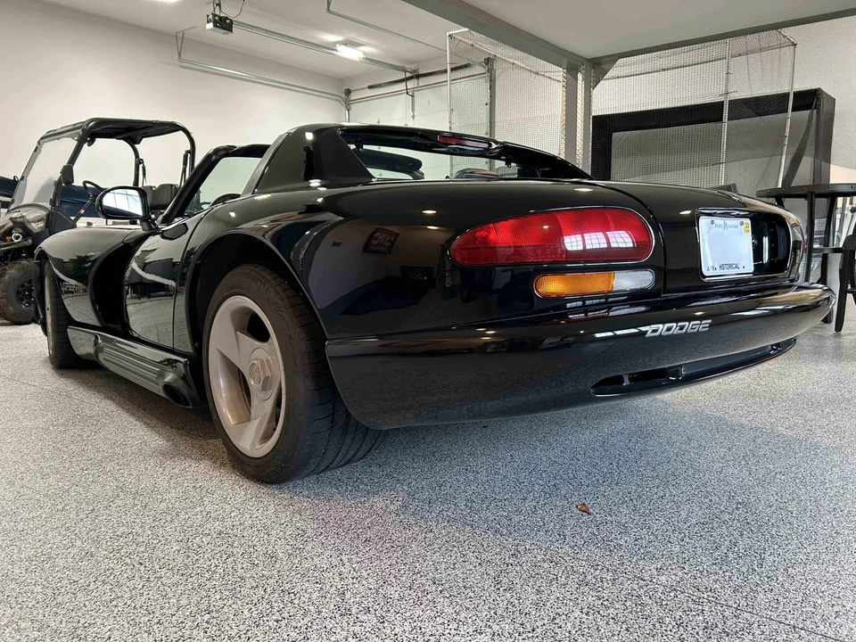 1994 Dodge Viper 1st Gen - Image 16 of 31