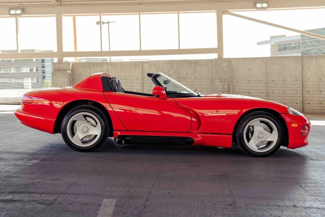 1994 Dodge Viper 1st Gen - Image 4 of 31