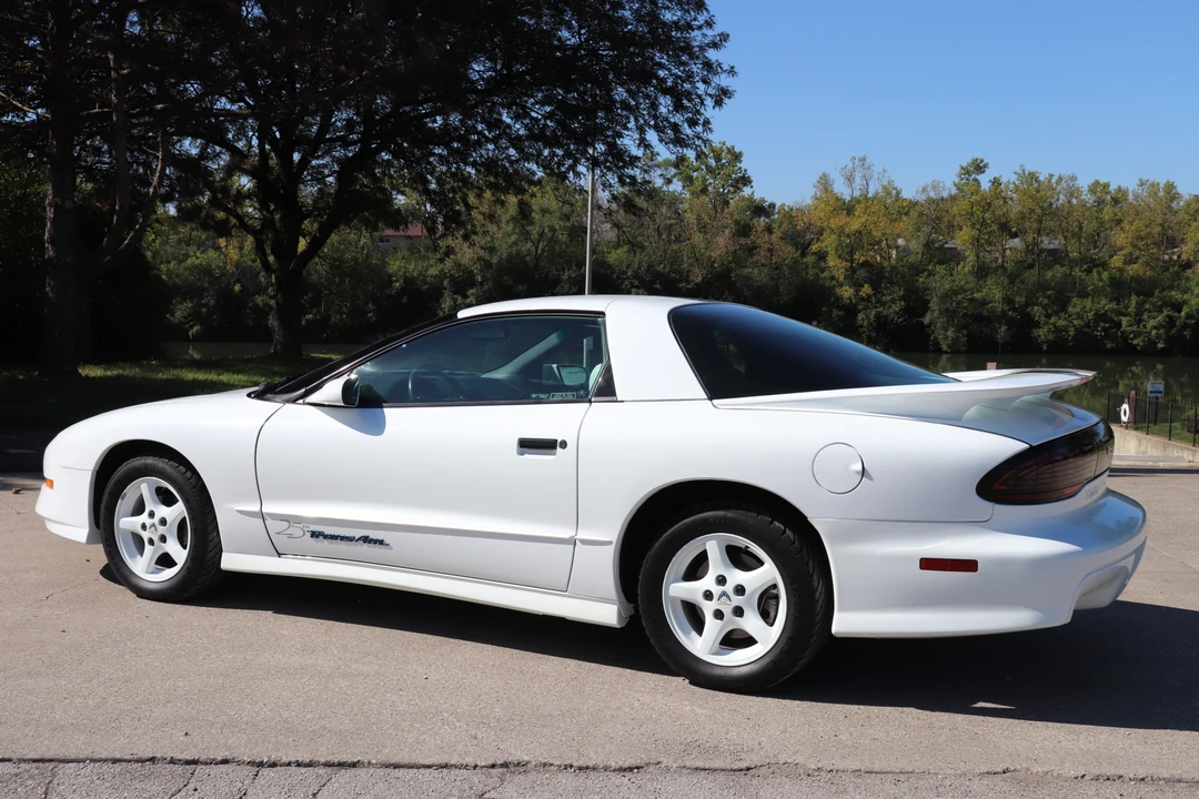 1994 Pontiac Firebird Trans Am 4th Gen - Image 6 of 31