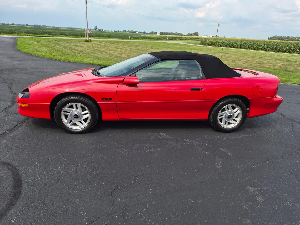1995 Chevrolet Camaro Z28 4th Gen - Image 10 of 31