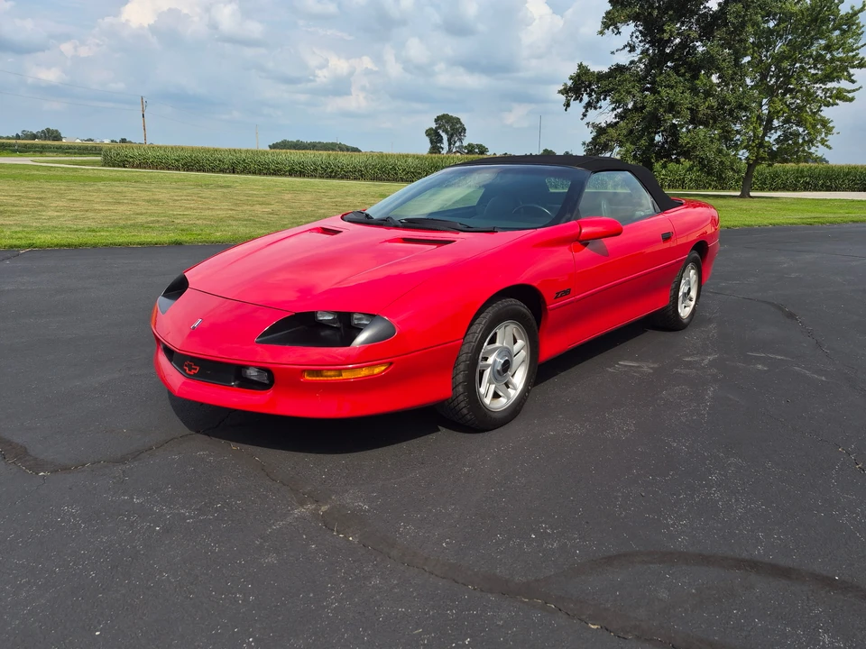 1995 Chevrolet Camaro Z28 4th Gen - Image 2 of 31