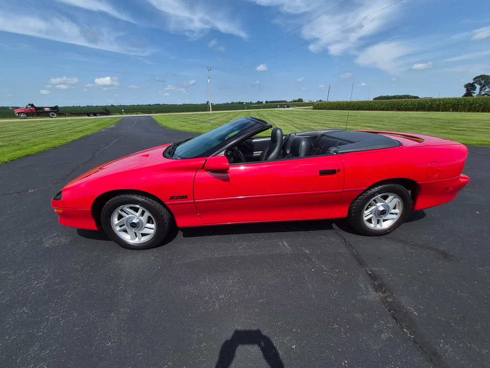 1995 Chevrolet Camaro Z28 4th Gen - Image 14 of 31
