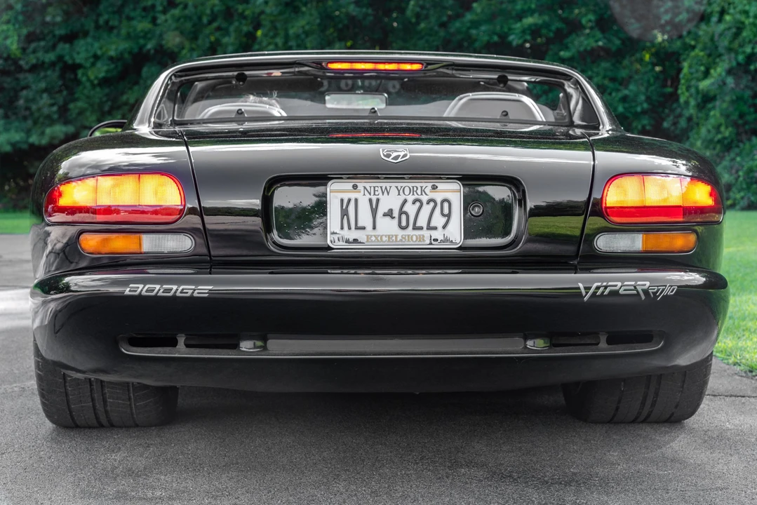 1995 Dodge Viper 1st Gen - Image 16 of 31