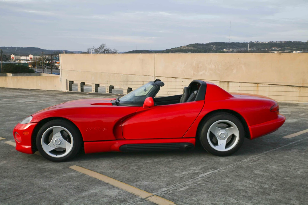 1995 Dodge Viper 1st Gen - Image 30 of 31