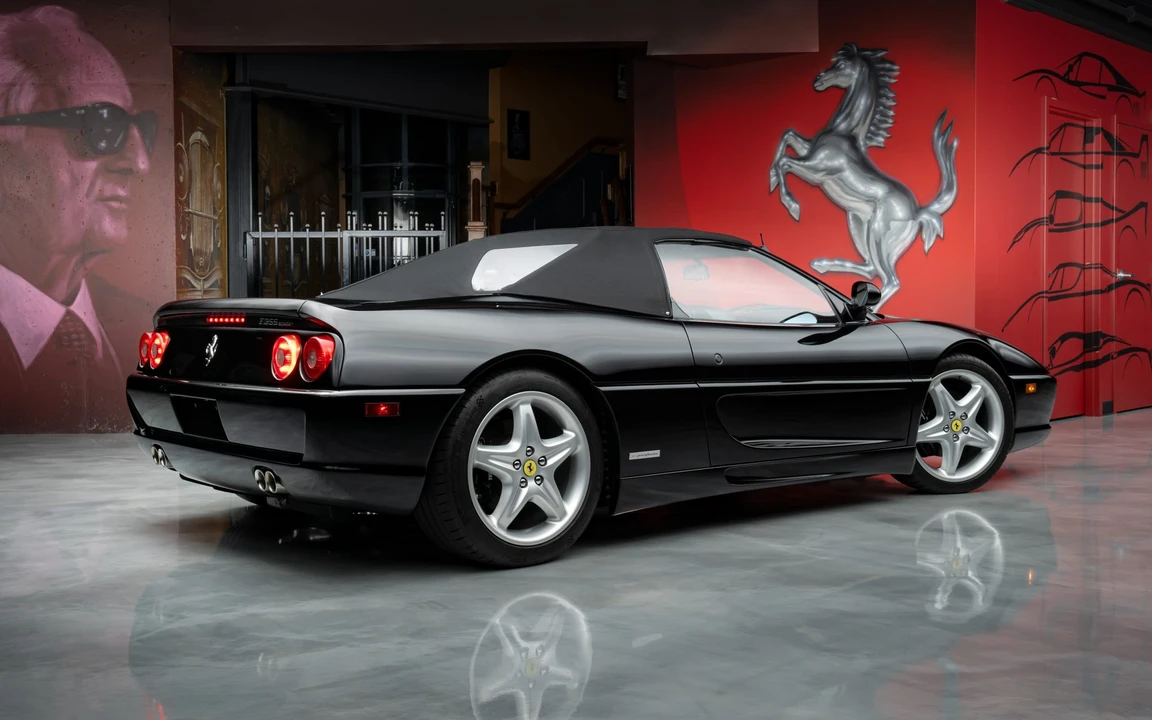 1995 Ferrari F355 Spider - Image 17 of 31