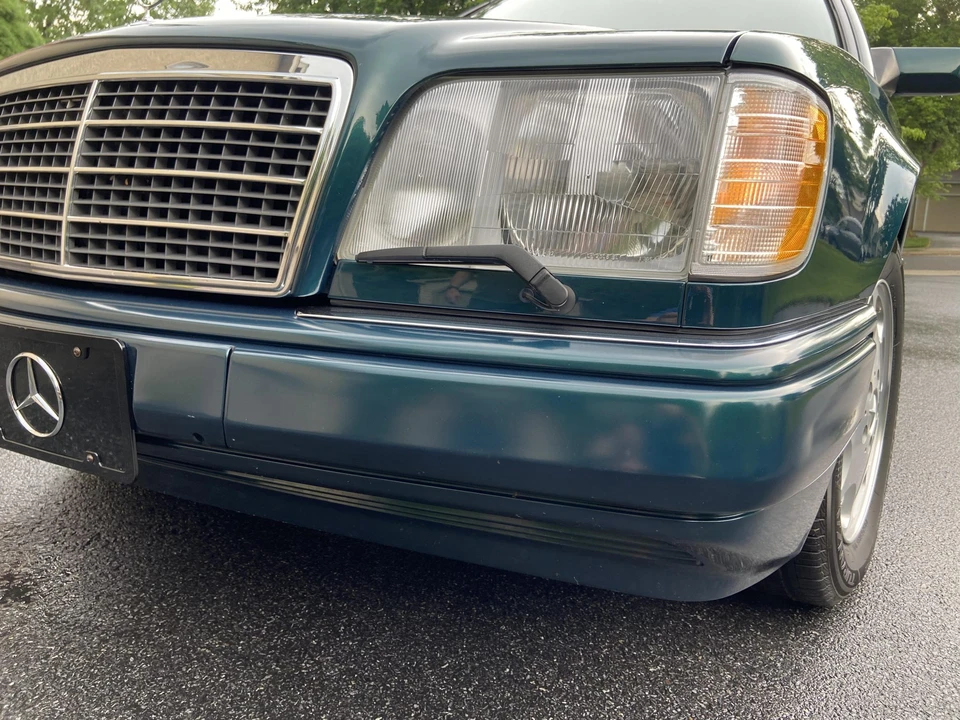1995 Mercedes-Benz W124 E-Class - Image 18 of 31
