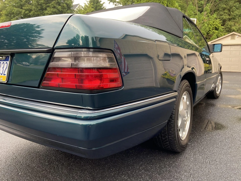 1995 Mercedes-Benz W124 E-Class - Image 14 of 31
