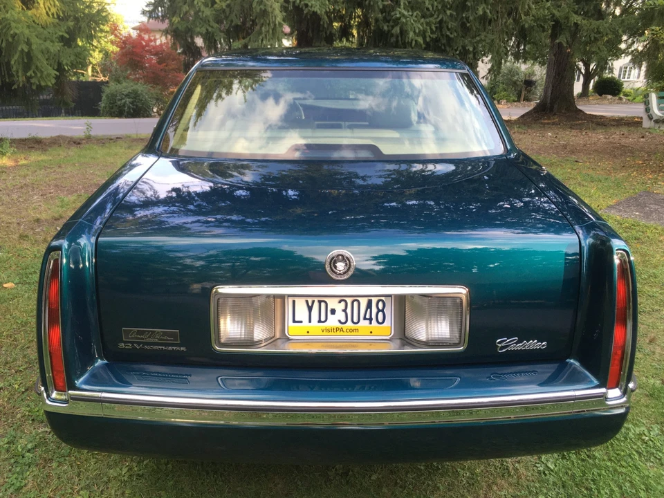 1996 Cadillac DeVille 7th Gen - Image 7 of 31