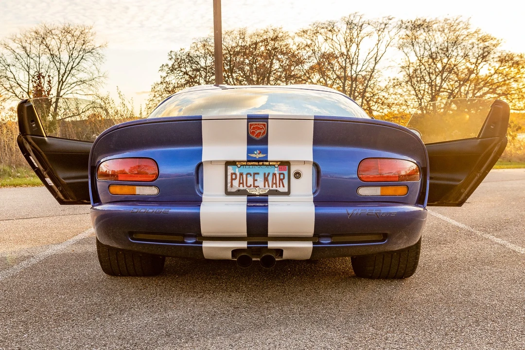 1996 Dodge Viper GTS 2nd Gen - Image 12 of 31