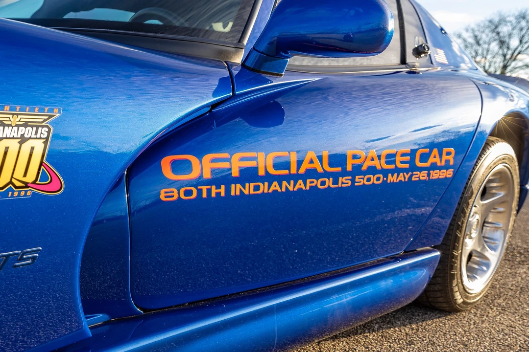 1996 Dodge Viper GTS 2nd Gen - Image 25 of 31