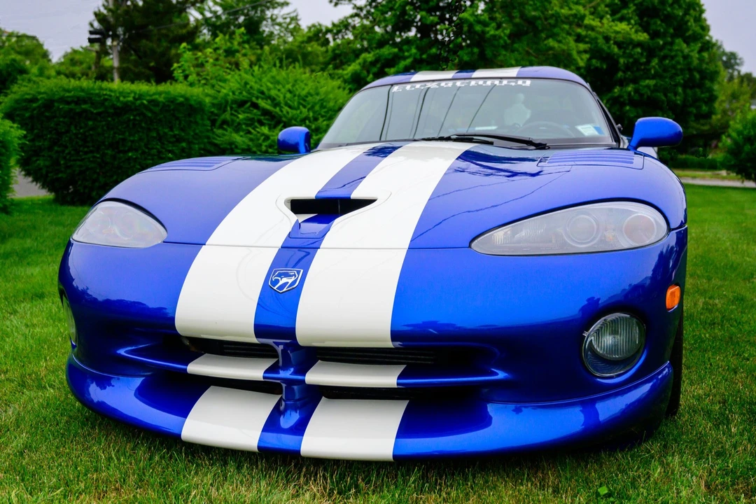 1996 Dodge Viper GTS 2nd Gen - Image 2 of 31