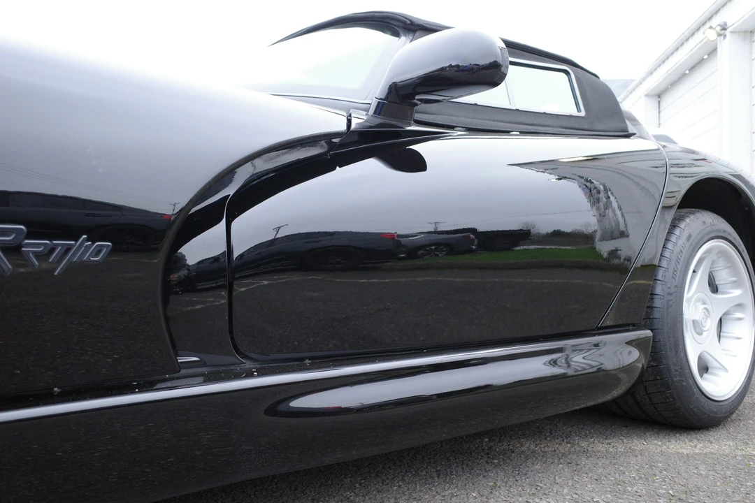 1996 Dodge Viper 2nd Gen - Image 19 of 31