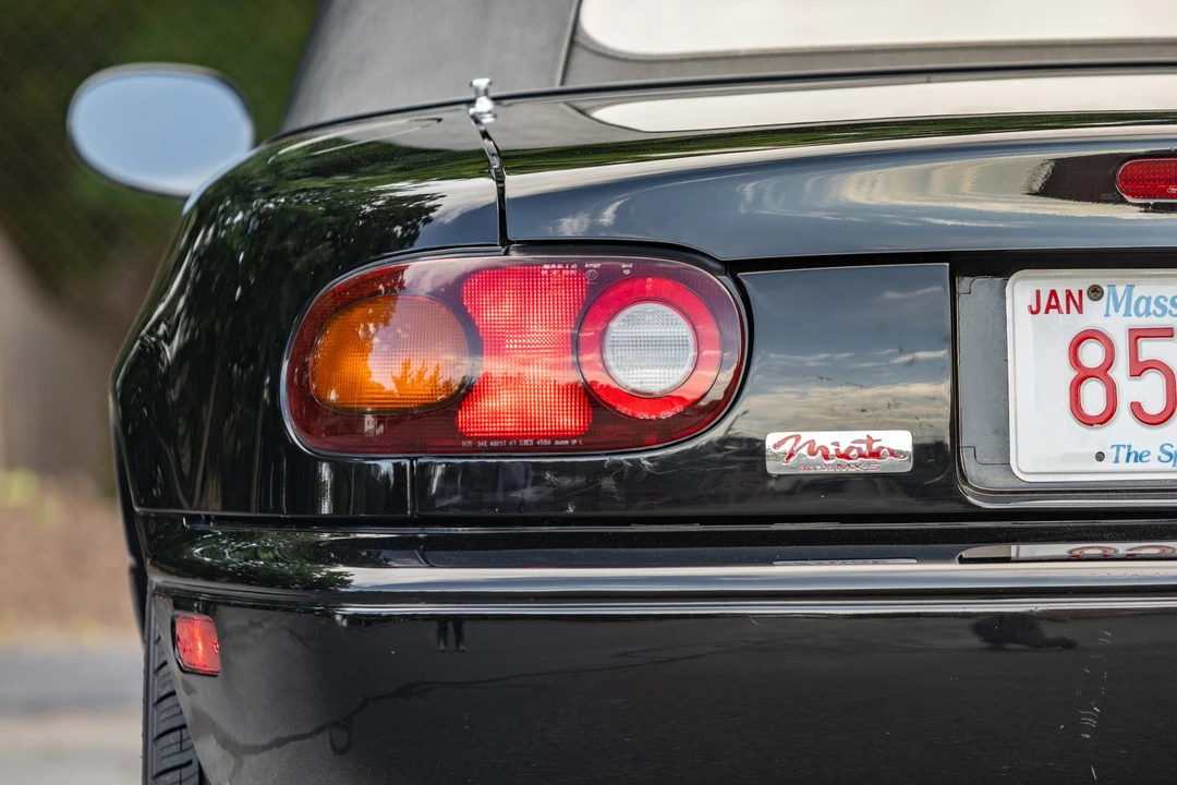 1996 Mazda NA MX-5 Miata - Image 26 of 31