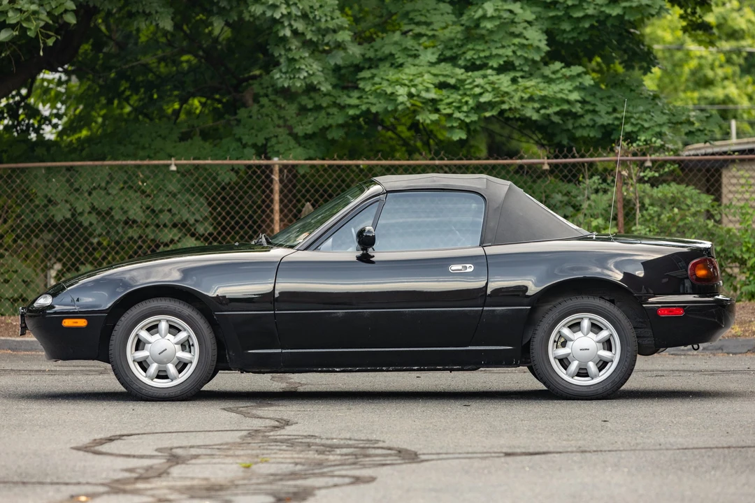 1996 Mazda NA MX-5 Miata - Image 4 of 31
