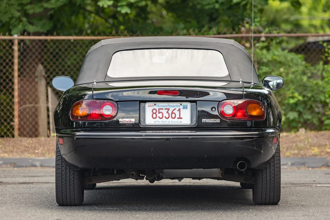 1996 Mazda NA MX-5 Miata - Image 6 of 31