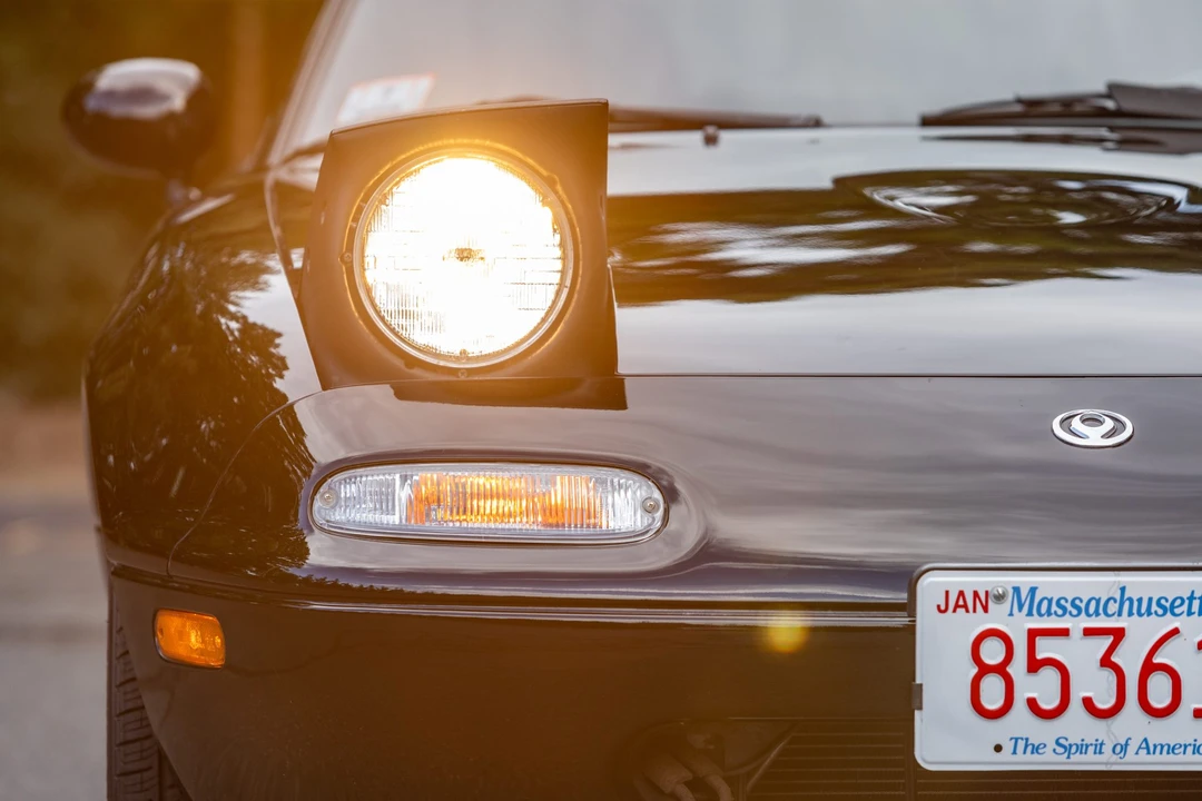 1996 Mazda NA MX-5 Miata - Image 16 of 31
