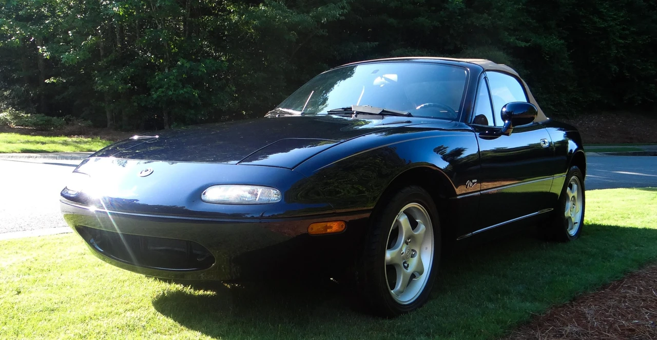 1996 Mazda NA MX-5 Miata - Image 2 of 31
