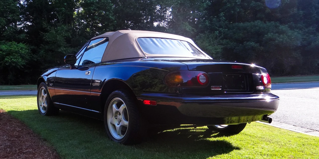 1996 Mazda NA MX-5 Miata - Image 15 of 31