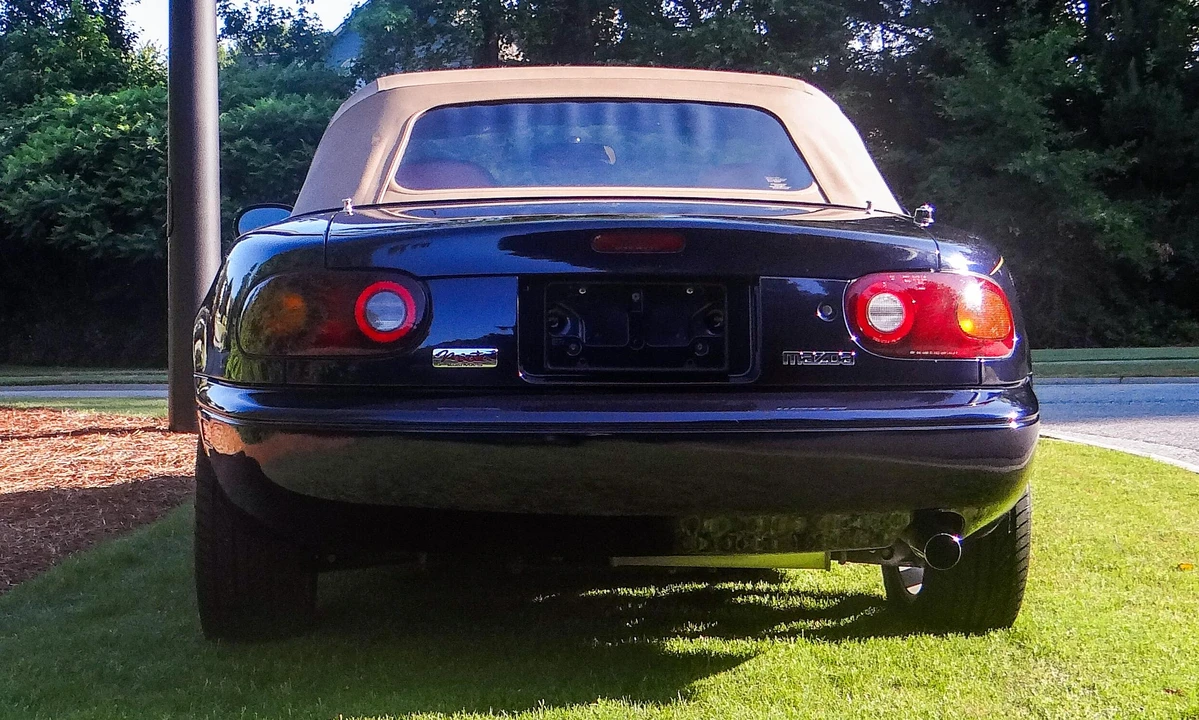 1996 Mazda NA MX-5 Miata - Image 13 of 31