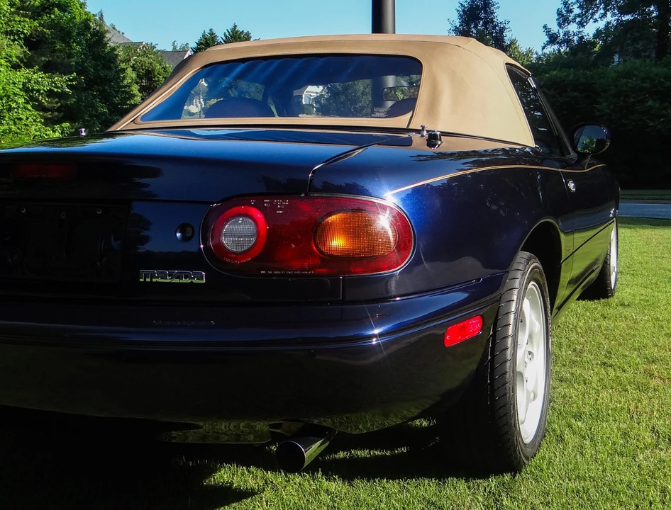 1996 Mazda NA MX-5 Miata - Image 12 of 31