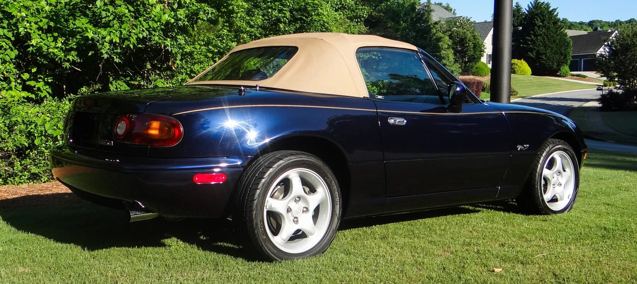 1996 Mazda NA MX-5 Miata - Image 9 of 31