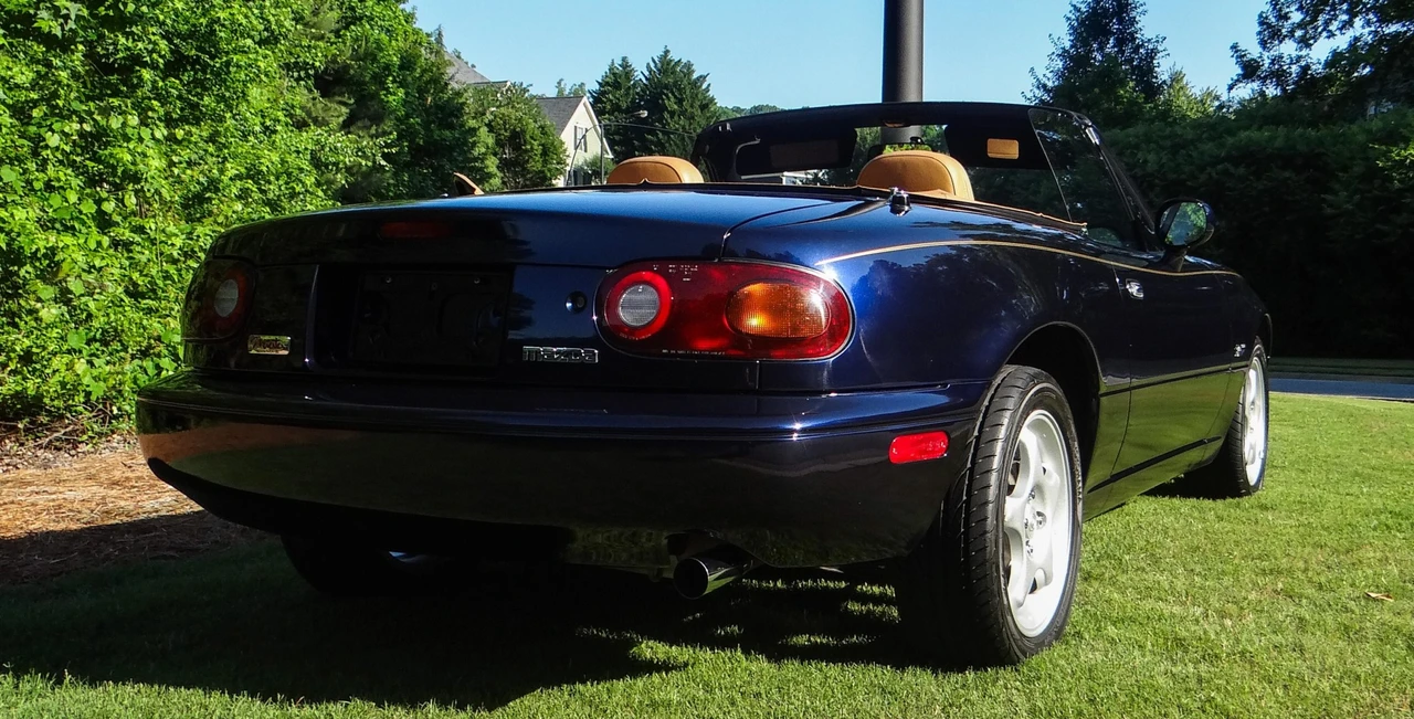 1996 Mazda NA MX-5 Miata - Image 29 of 31